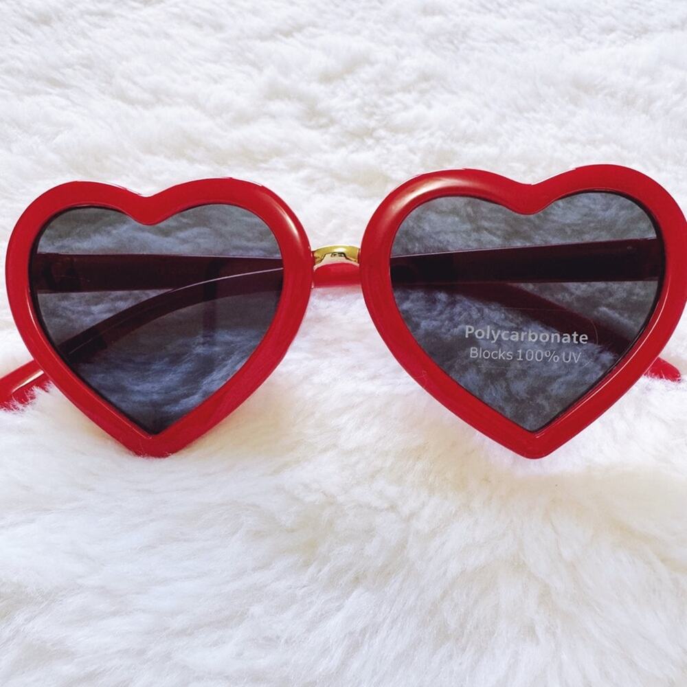 Pixie Red Girl Heart-shape Sunglasses - Picture 2 of 11